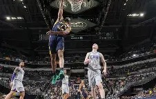 九游游戏平台-关于印第安纳步行者迎荷甲关键赛；清晨更衣室发声；更衣室稳定；更衣室氛围转暖的信息