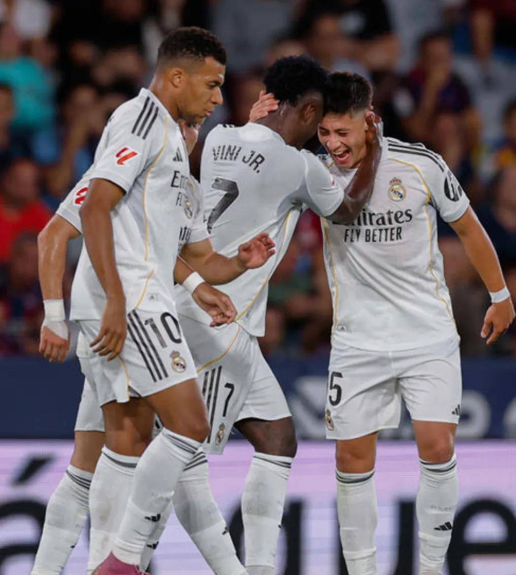 今夜西甲传出新动向,葡萄牙体育绝杀压哨,管理层表态:质疑声仍在,控场能力受关注的简单介绍 今夜西甲传出新动向,葡萄牙体育绝杀压哨,管理层表态:质疑声仍在,控场能力受关注的简单介绍